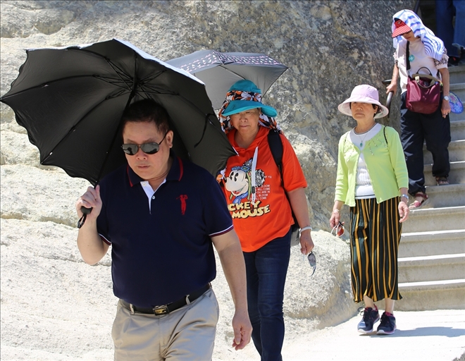 Çinli turistler Kapadokya´ya hayran kalıyor