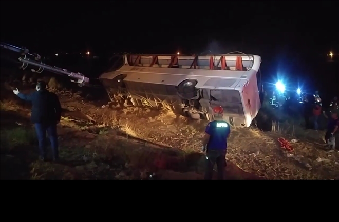 Aksaray´da 6 kişinin öldüğü 44 kişinin yaralandığı otobüs kazasında kaza sebebi araştırılıyor