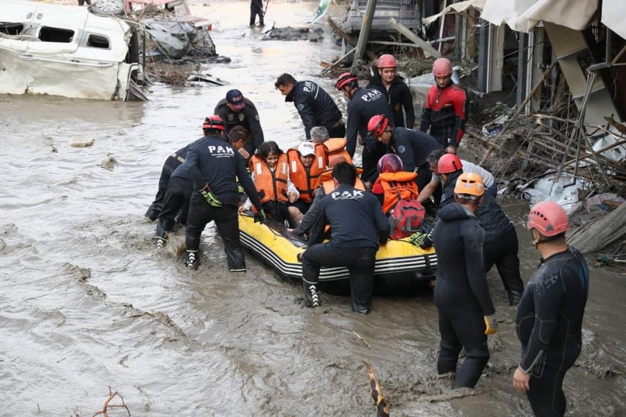 Yangın ve sellerden zarar gören vatandaşlar için yardım kampanyası başlatıldı
