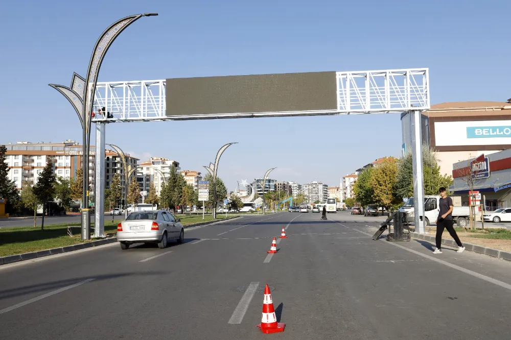 Aksaray Belediyesi trafikte akıllı şehir altyapısını oluşturuyor 