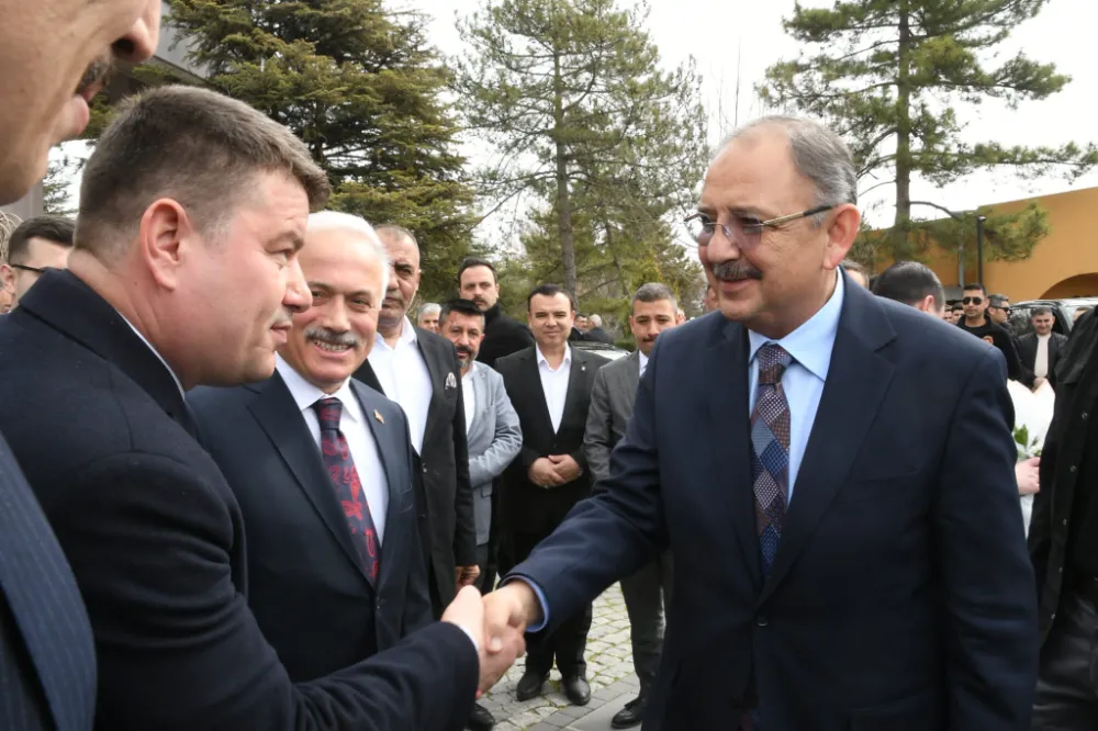 Çevre Şehircilik ve İklim Değişikliği Bakanı Mehmet Özhaseki Aksaray