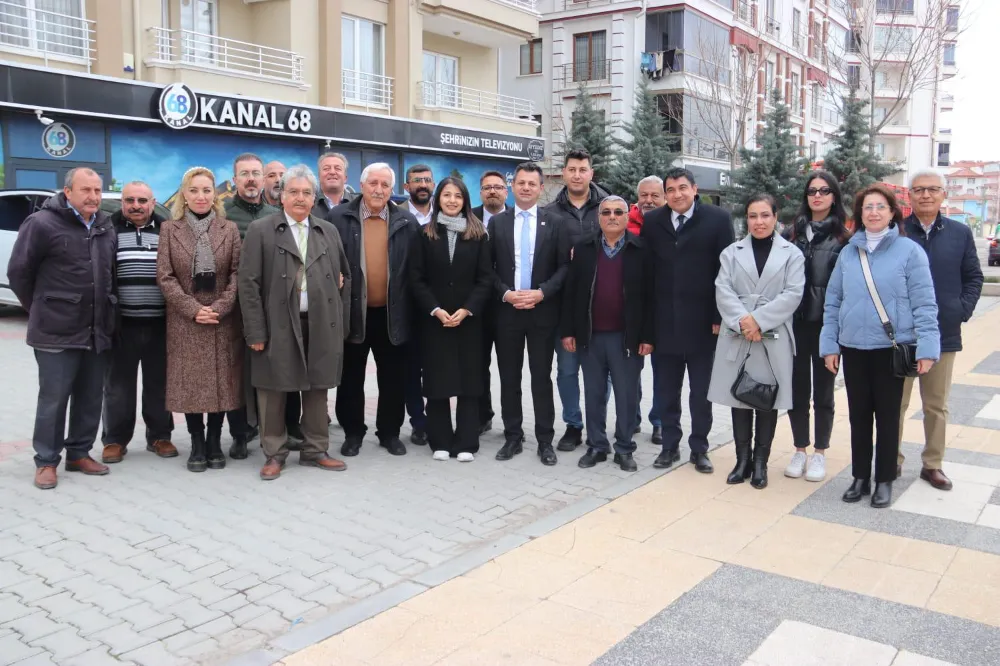 Eski Milletvekili Mahmut Öztürk CHP adayına destek için sahalarda 