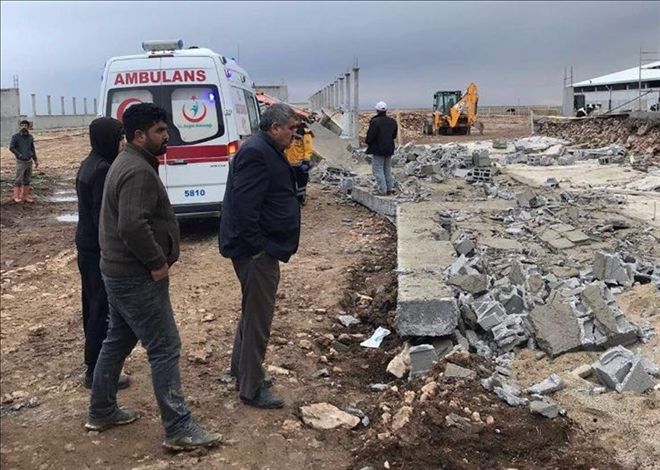 Konya´da inşaat duvarı çöktü: 2 ölü, 2 yaralı