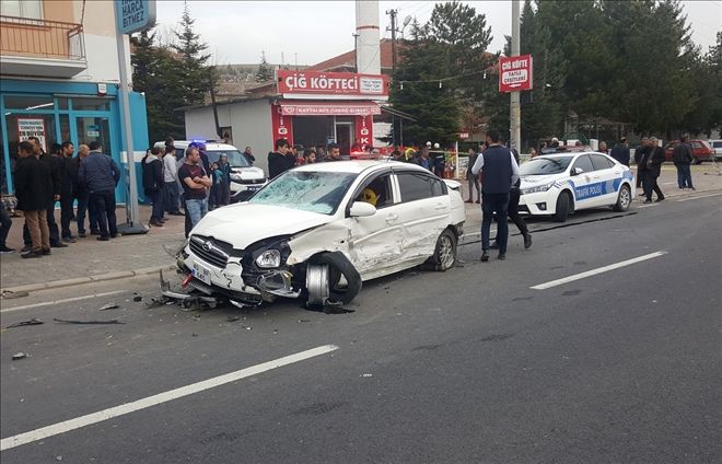 Kırşehir´de trafik kazası: 2 ölü, 3 yaralı