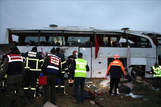  Aksaray´da Otobüs Kazası 4 Ölü 37 Yaralı