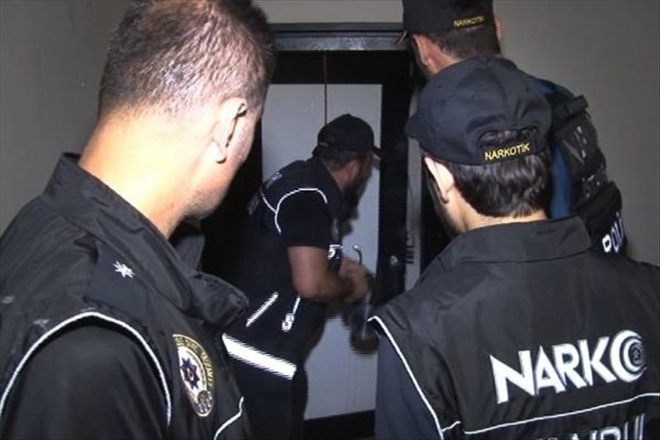 Narkotik ekiplerinden sokak satıcılarına operasyon:513 gözaltı