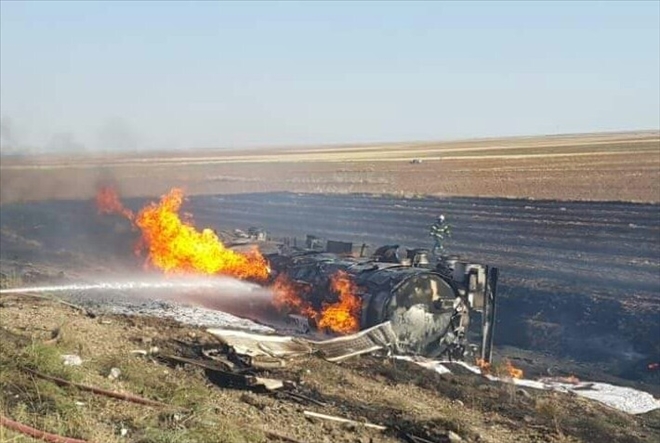 Feci tanker kazasında,araç sürücüsü yanarak hayatını kaybetti
