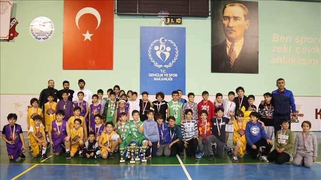 Aksaray´da Basketbolu sevdirmek ve Türk Basketboluna yeni yıldızlar kazandırmak istiyoruz