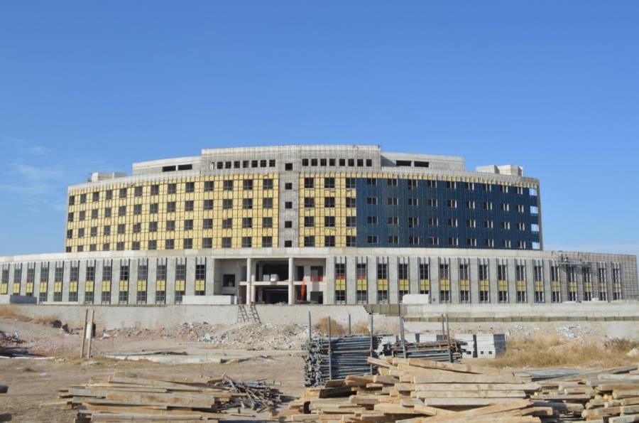 Aksaray Eğitim ve Araştırma Hastanesi 2.blok inşaatının %68