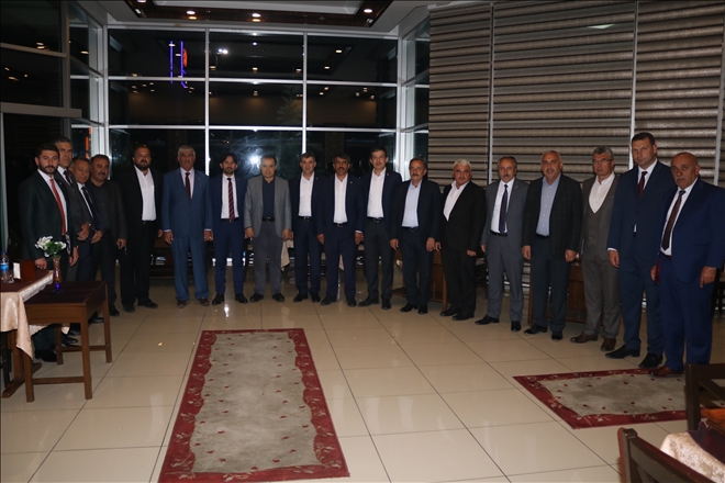 AK Partili Belediye Başkanları İstişare Toplantısında Bir Araya Geldi