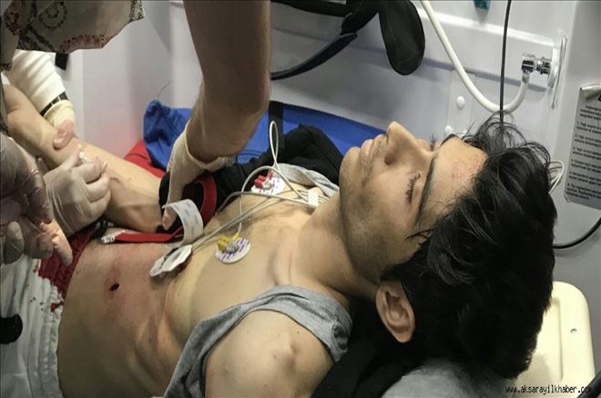 Kavgada Bıçaklanan Afgan Genç Ağır Yaralandı