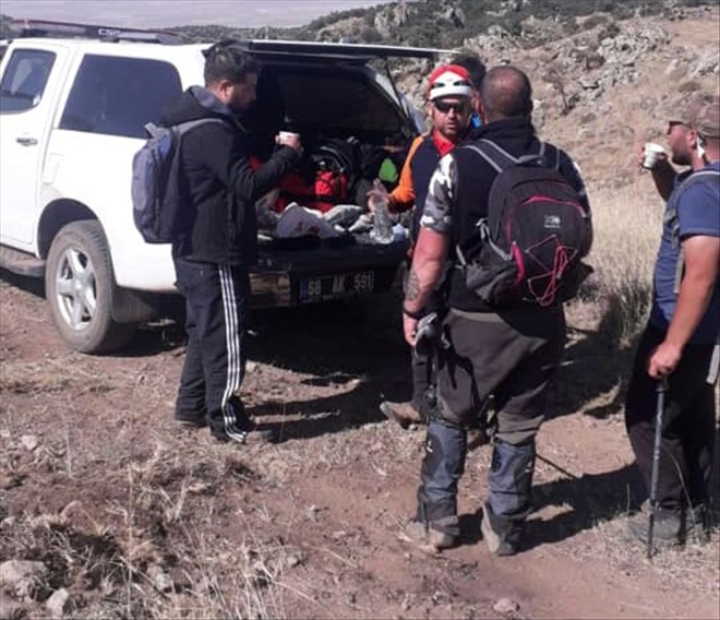 Hasan Dağı´nda  kaybolan 3 amatör dağcı kurtarıldı