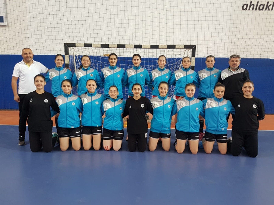 Aksaray Belediyesi Kadınlar Hentbol takımı süper lige yükseldi