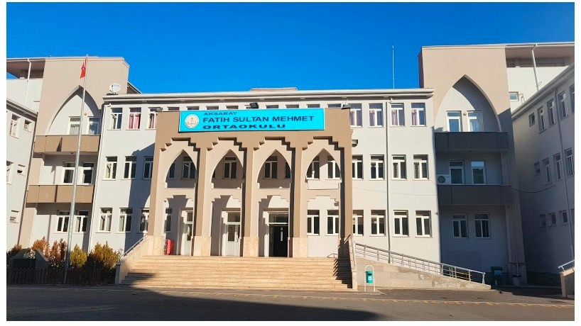Fatih Sultan Mehmet Ortaokulu 94 öğrencisini daha Fen Lisesi