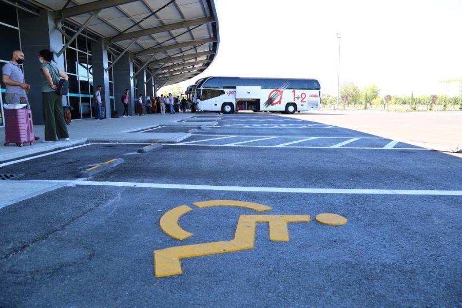 Şehirlerarası otobüs terminali yenilenen yüzü ile hizmete açıldı