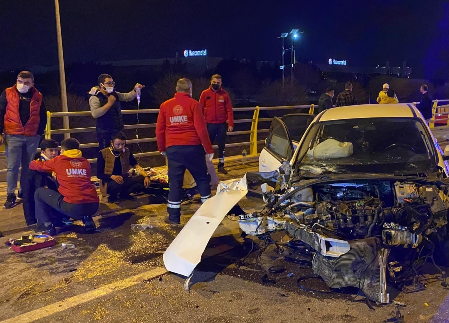 Konya’daki kazada yaralılara ilk müdahaleyi Aksaray ekibi yaptı