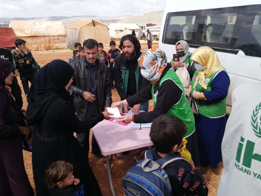 Gönüllü annelerden İdlib