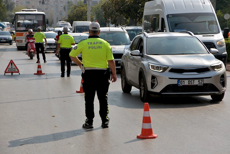 Dron destekli uygulamada yayalara yol vermeyen sürücülere 3 bin 135