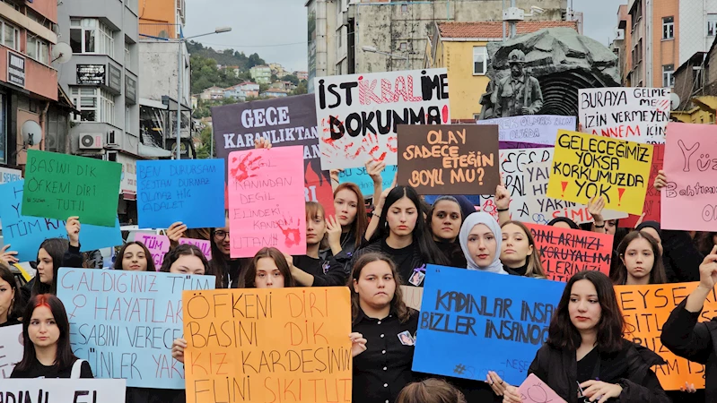 Zonguldak’ta genç kadınlardan ‘cinayet ve istismar’ tepkisi