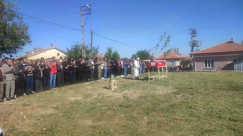 Kazada ölen karakol komutanı son yolculuğuna uğurlandı 