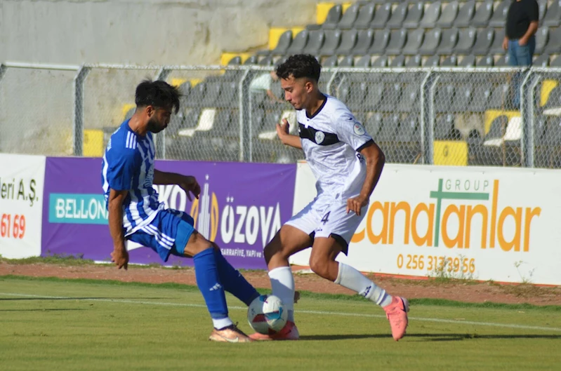 Nazillispor - Arnavutköy Belediyesi Futbol SK / fotoğraflar