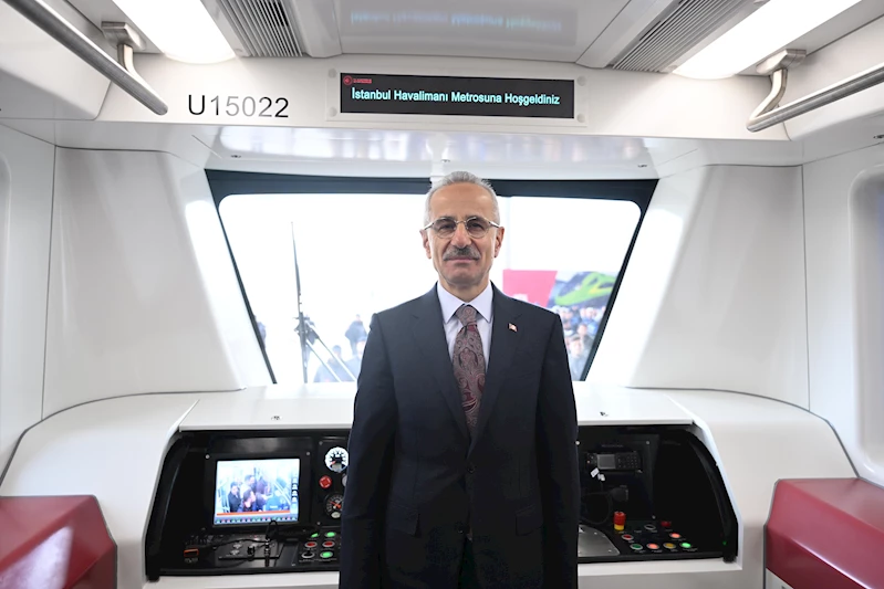 Bakan Uraloğlu: Gayrettepe-İstanbul Havalimanı metro hattında yolcu rekoru kırıldı