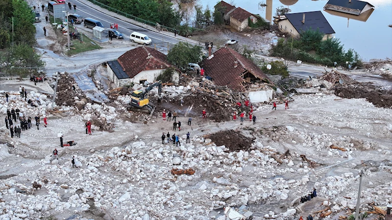 Bosna Hersek’te sel felaketi nedeniyle 1 günlük yas ilan edildi