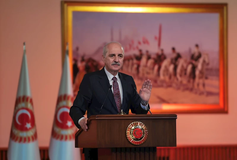 Kurtulmuş: İnsan yapımı felaketlerin nedeni değerler sisteminden azade bilgi üretmenin sonucudur/ Ek fotoğraflar