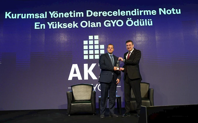 Akiş GYO’ya ‘Kurumsal Yönetim Derecelendirme Notu En Yüksek Olan GYO’ ödülü