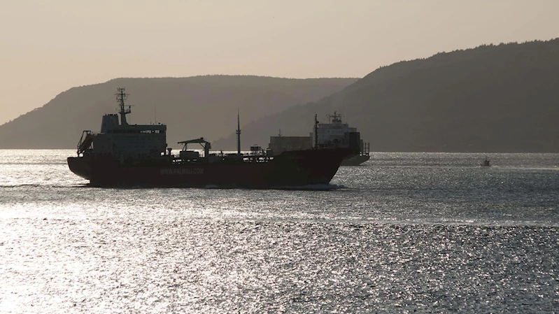 Çanakkale Boğazı trafiğe açıldı