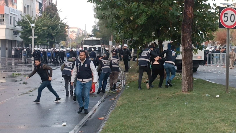 Batman’daki eylemlerde 6 polis yaralandı