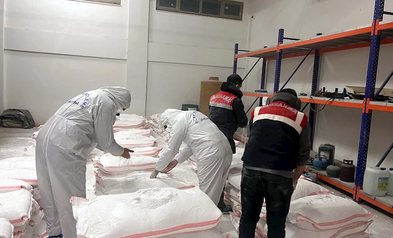 Bitlis’te bebek  pudrasına karıştırılmış 250 kilo metamfetamin ele geçirildi