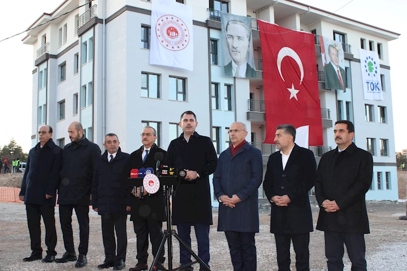 Bakan Kurum: Elimizi deprem bölgesinden hiç çekmedik 