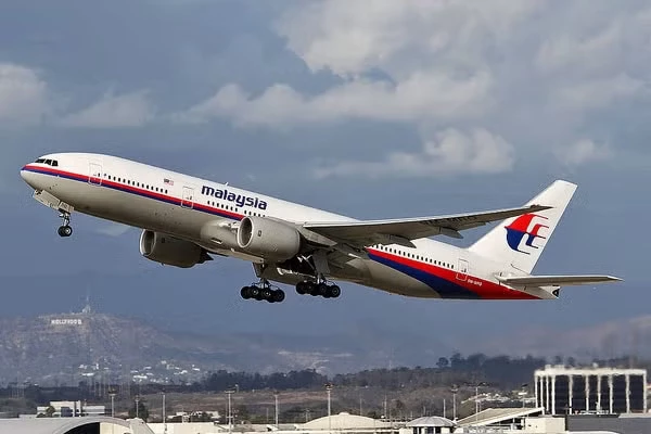 Malezya, kaybolan yolcu uçağı MH370