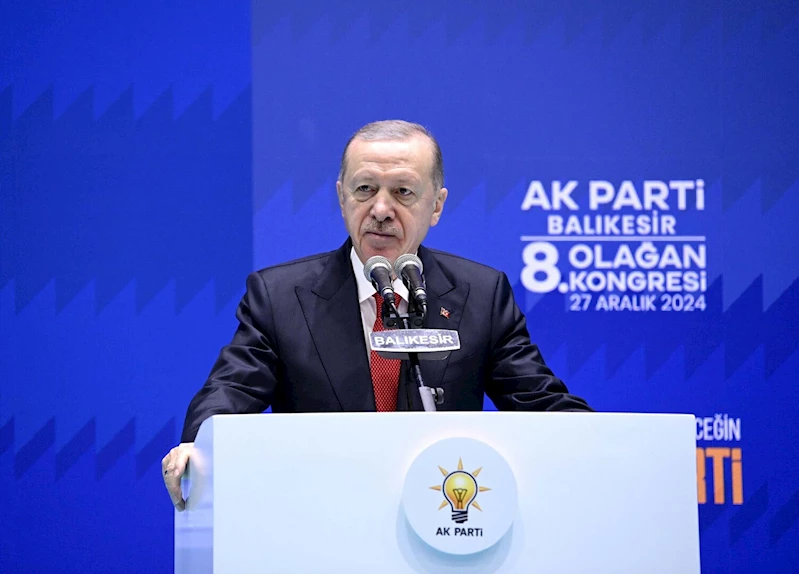 Erdoğan: Bay Kemal hiç kusura bakmasın, sırtına yediği o paslı hançeri biz bile çıkaramayız