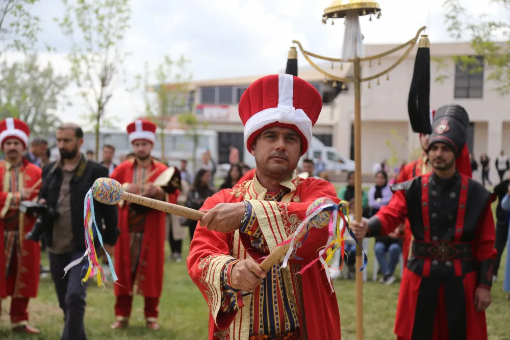 Aksaray Üniversitesi Bahar Şenlikleri Başladı 