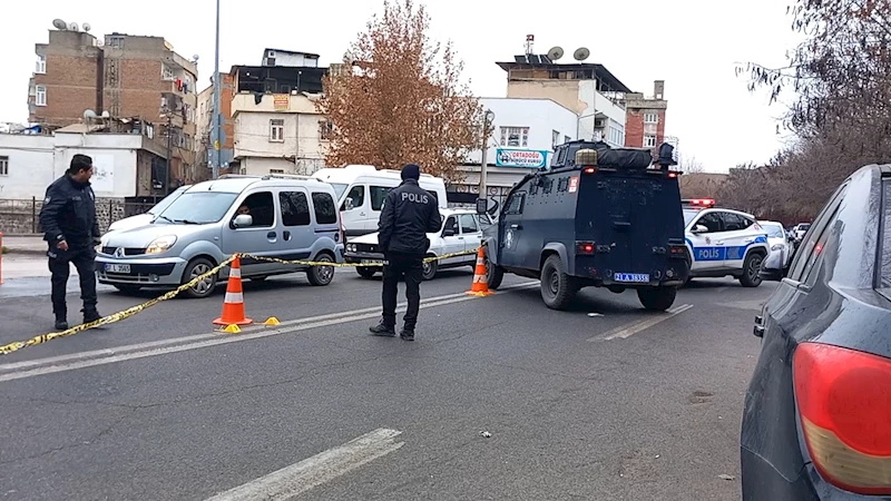 Sokakta yürürken uğradığı silahlı saldırıda öldü