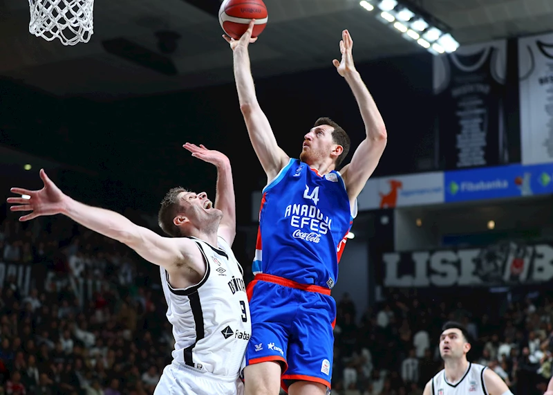 Beşiktaş Fibabanka - Anadolu Efes: 85-80