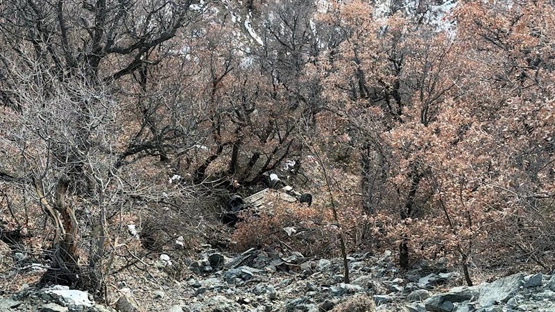 Tokat’ta otomobil 400 metrelik uçuruma yuvarlandı: 4 yaralı