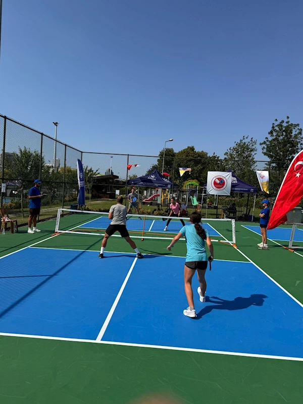 Türkiye’de hayal olarak başlayan pickleball sporu hızla yayılıyor 