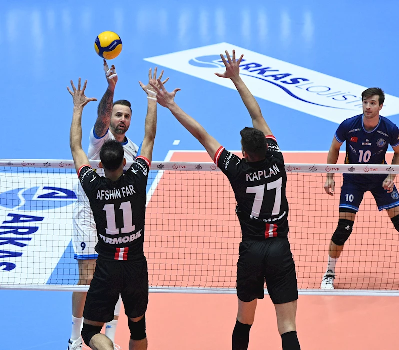 Arkas Spor - İstanbul Gençlik Spor: 3-0