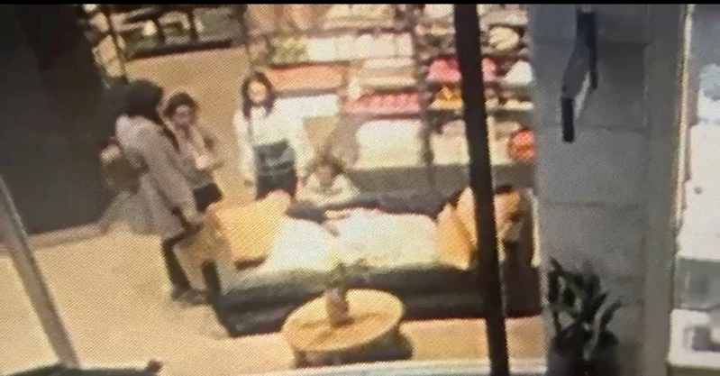 3 yaşındaki Elif
