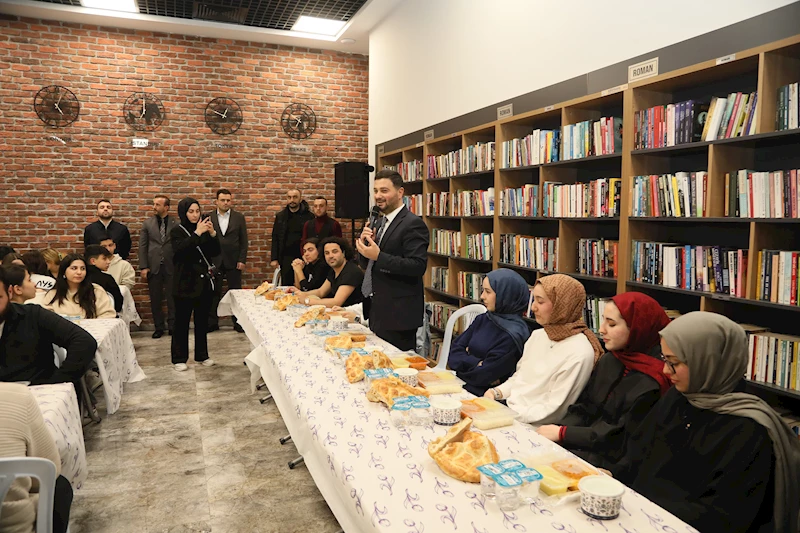 Kağıthane Belediyesi’nden gençlere özel iftar programı