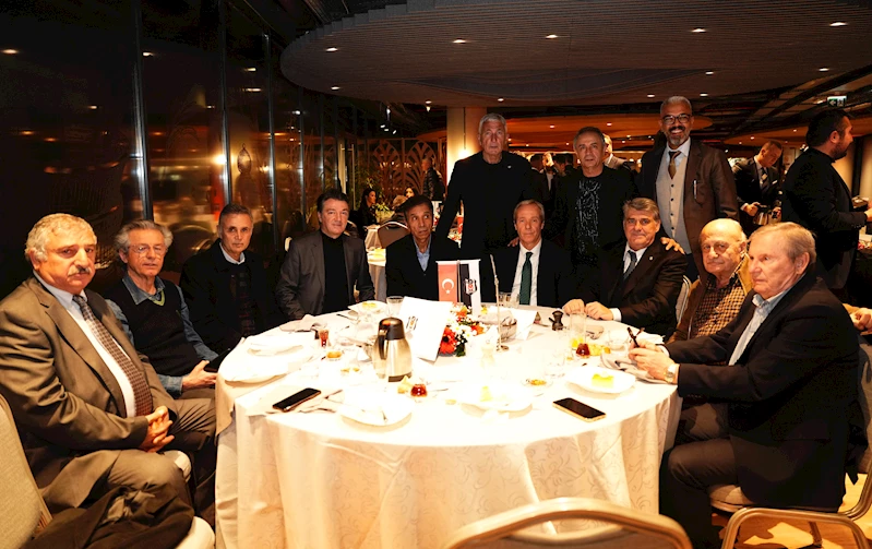 Beşiktaş Camiası iftarda buluştu