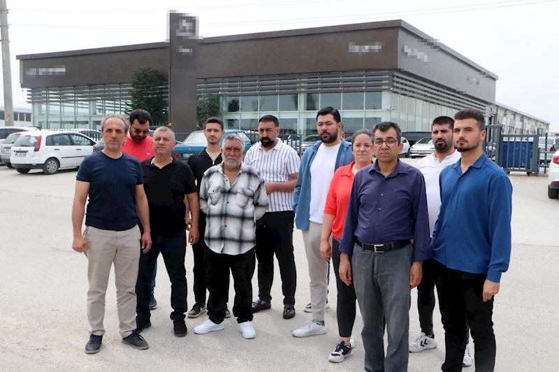 Sıfır otomobilleri sahte plaka ve ruhsatla satıp, parasını zimmetine geçirdi