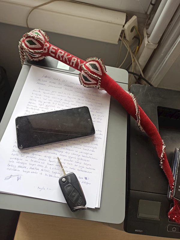 Otomobille kaçırılıp, kırbaçla darbedildi; 2 saldırgan yakalandı, 2 şüpheli aranıyor