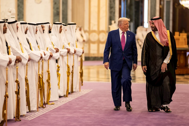 Beyaz Saray: Başkan Trump, Suriye Cumhurbaşkanı Şara ile Suudi Arabistan