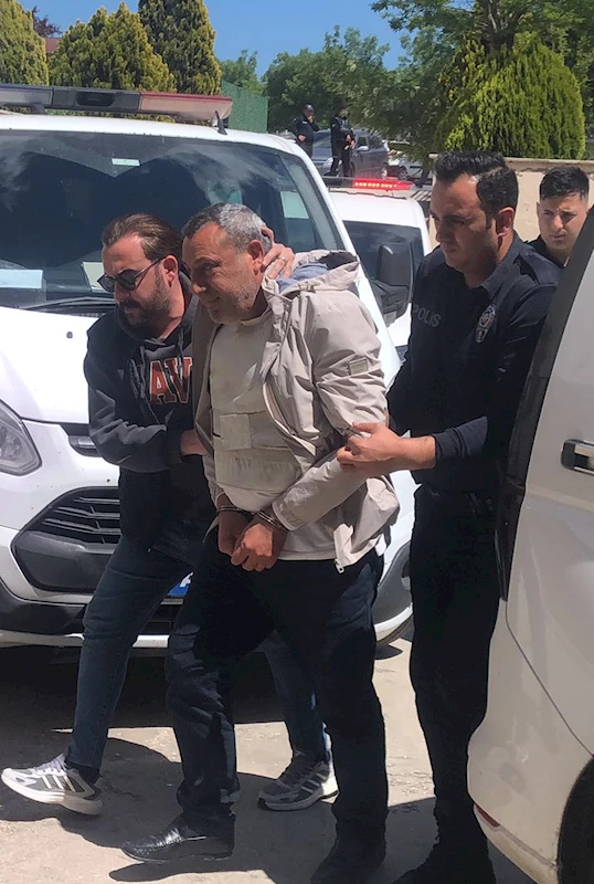 Tartıştığı oğlunu av tüfeğiyle öldüren baba adliyede (2) 