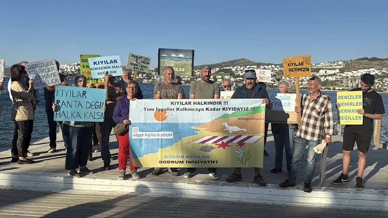 Bodrum’da kaçak iskeleler protesto edildi 
