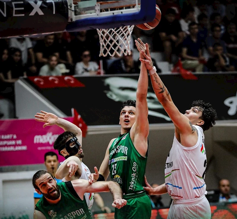 Aliağa Petkimspor – Bursaspor: 86-95
